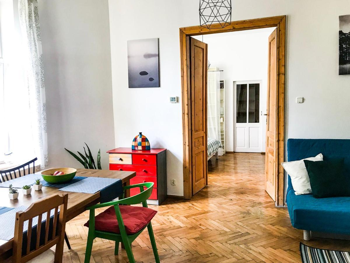 Large And Cozy Apartment 60 M2, Cracow Old Town クラクフ エクステリア 写真