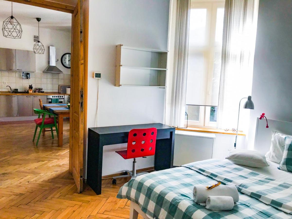 Large And Cozy Apartment 60 M2, Cracow Old Town クラクフ エクステリア 写真